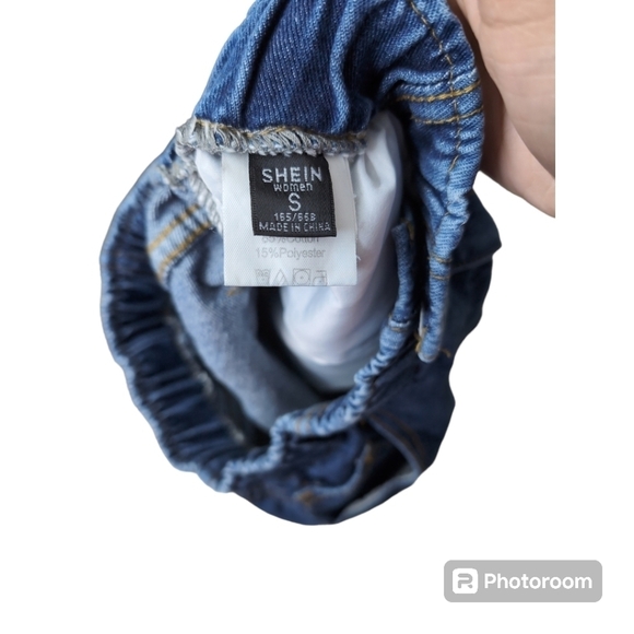 SHEIN womens denim shorts rolled cuff - Picture 3 of 4